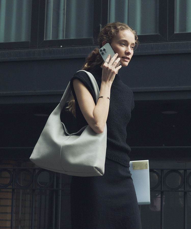 Carry All Medium Bag 590g - 4 Colors