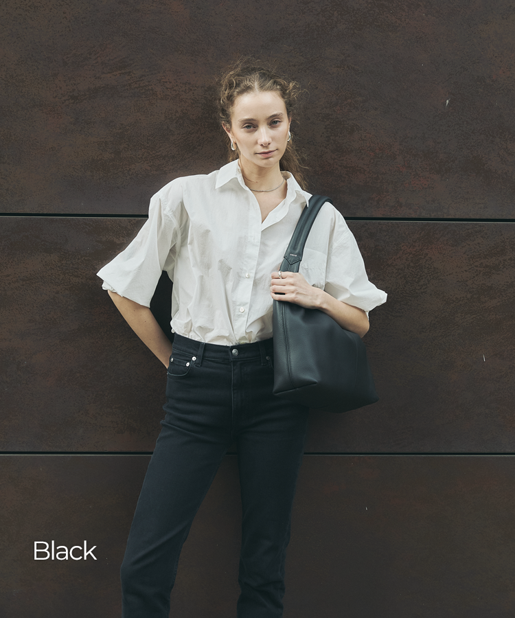 Carryall Medium Shoulder Bag 590g - 4 Colors