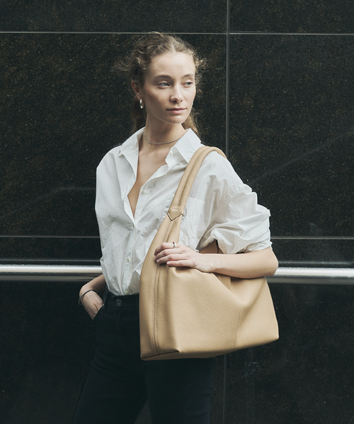Carry All Big Shoulder Bag 650g - Cream Beige
