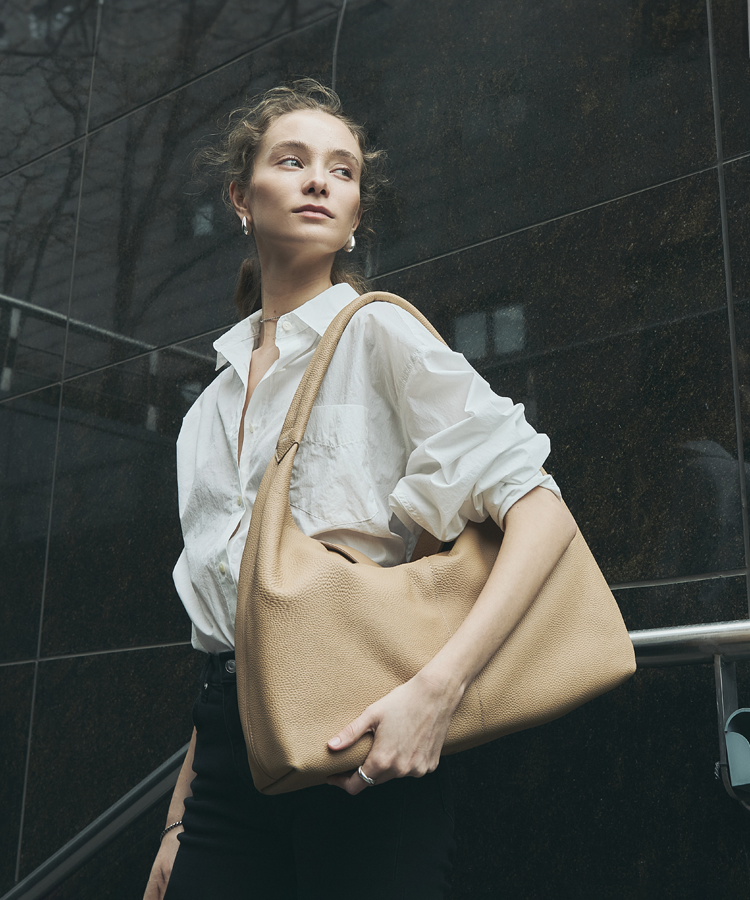Carry All Big Shoulder Bag 650g - Cream Beige