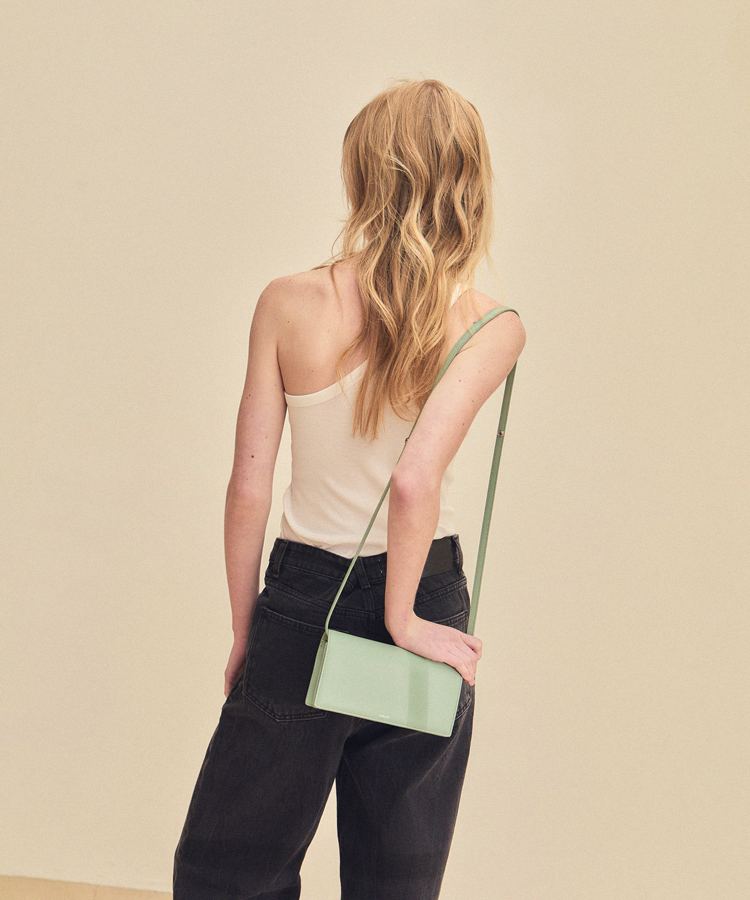 Weekend Crossbody 250g - Pistachio