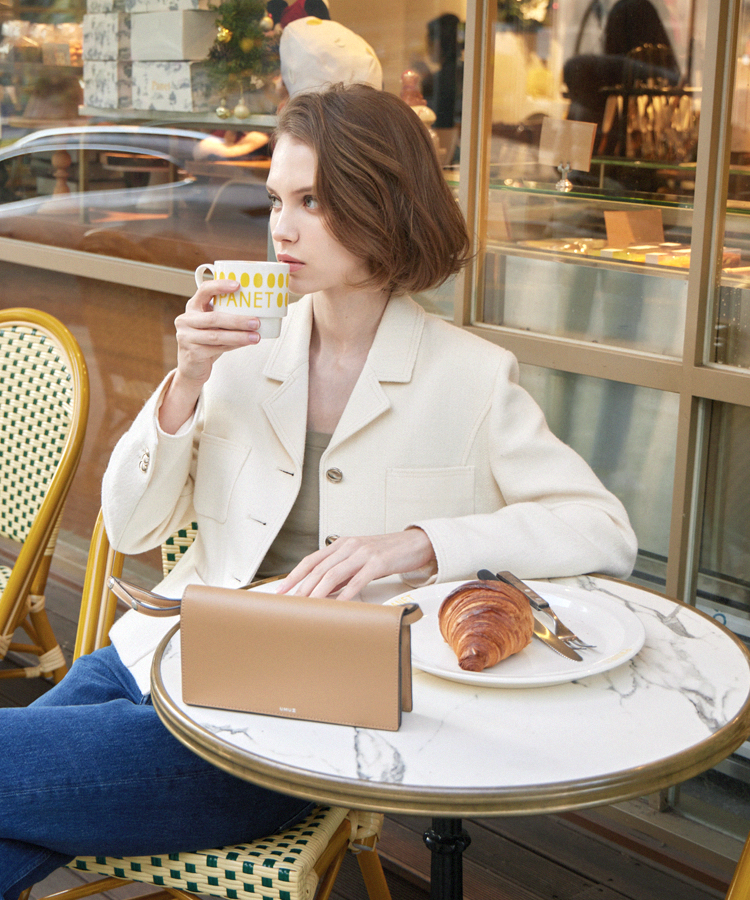 Weekend Crossbody 250g - Sand